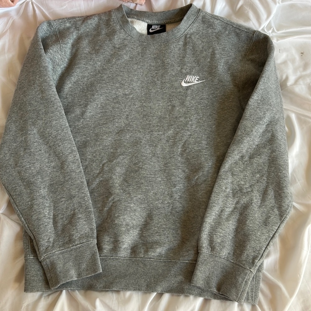 Grey Women’s Nike Crewneck Sweatshirt